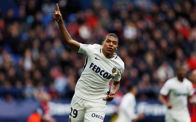 亿德电竞独家-价值六分